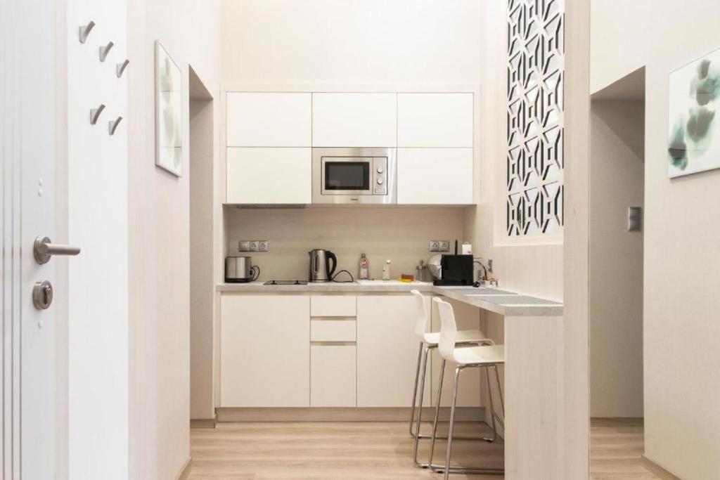 Revay 20 Suites By Corall Budapest Exterior photo