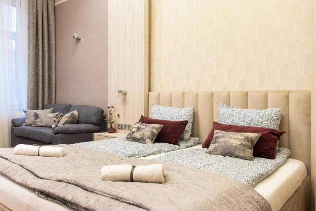 Revay 20 Suites By Corall Budapest Exterior photo