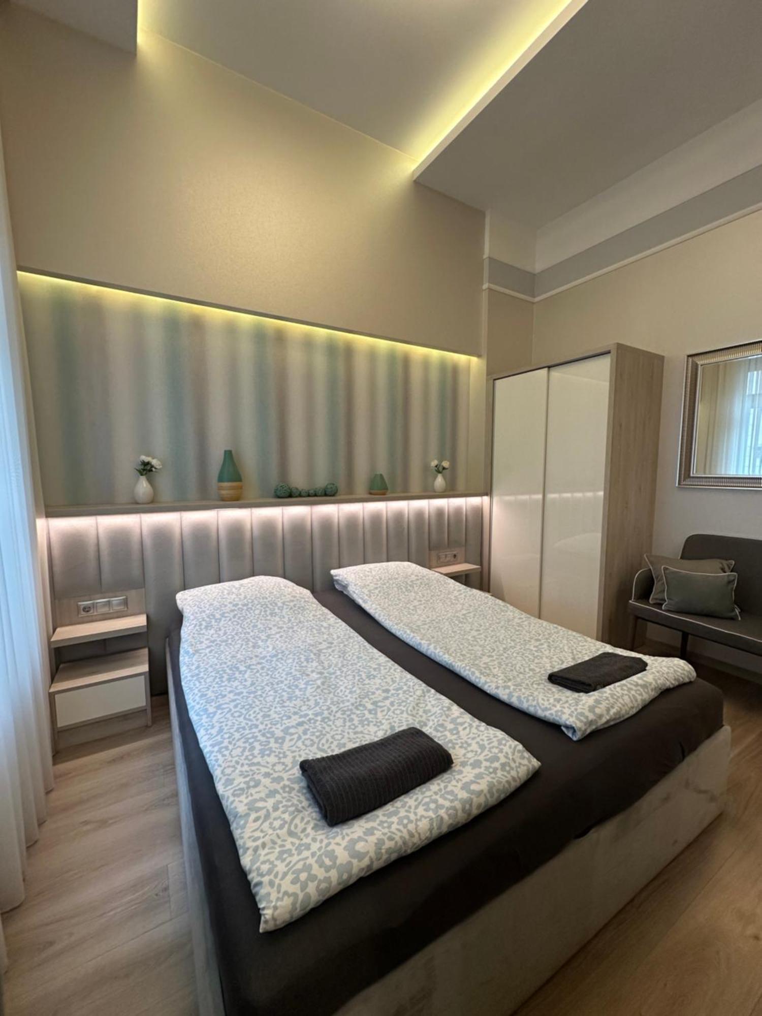 Revay 20 Suites By Corall Budapest Exterior photo